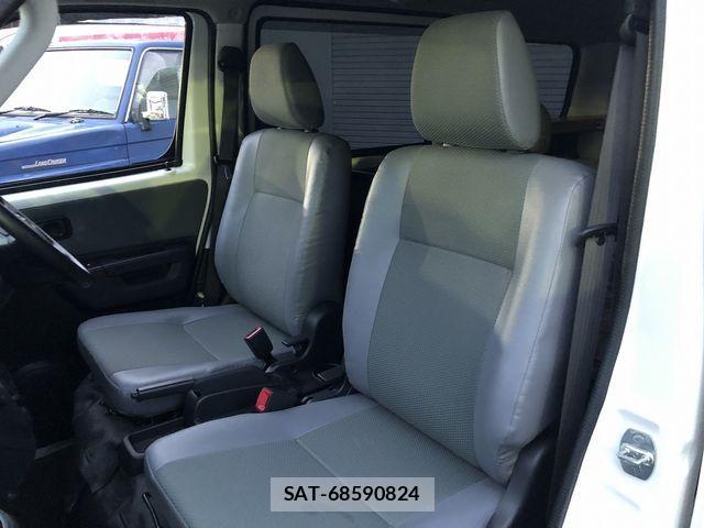 Toyota TOWNACE VAN 2023-08 1394749-18