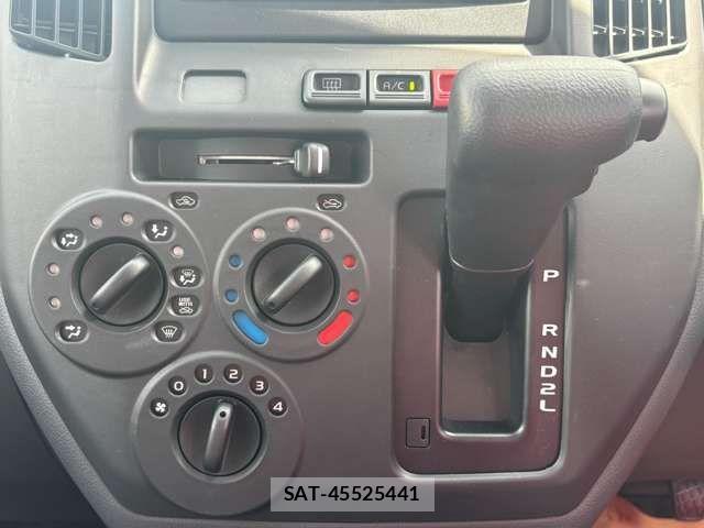 Toyota TOWNACE VAN 2025-10 1496497-15