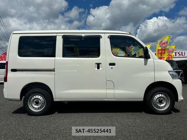 Toyota TOWNACE VAN 2025-10 1496497-3