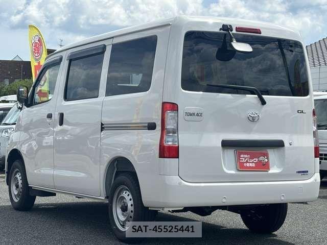 Toyota TOWNACE VAN 2025-10 1496497-7