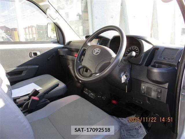 Toyota TOWNACE VAN 2023-08 1664781-3