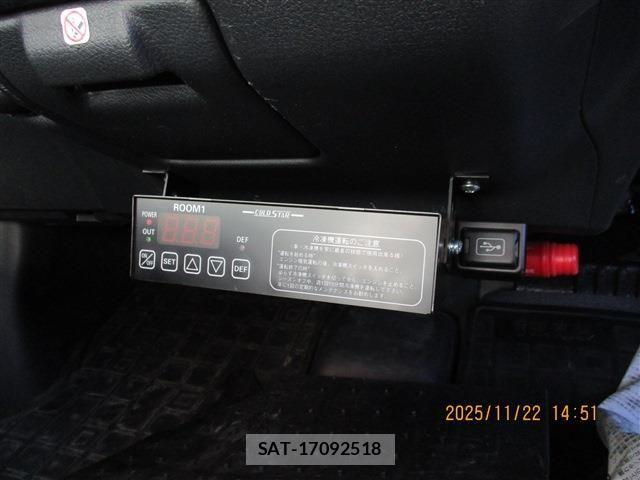 Toyota TOWNACE VAN 2023-08 1664781-6