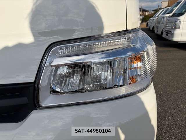 Toyota TOWNACE VAN 2025-11 2355119-9