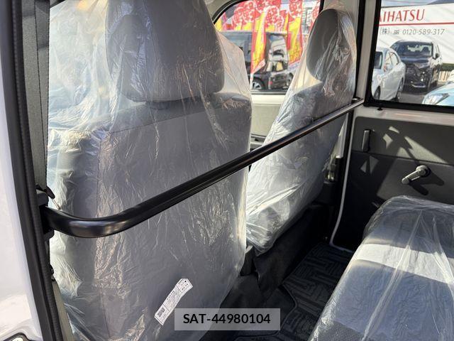 Toyota TOWNACE VAN 2025-11 2355119-23