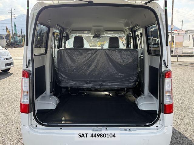 Toyota TOWNACE VAN 2025-11 2355119-24