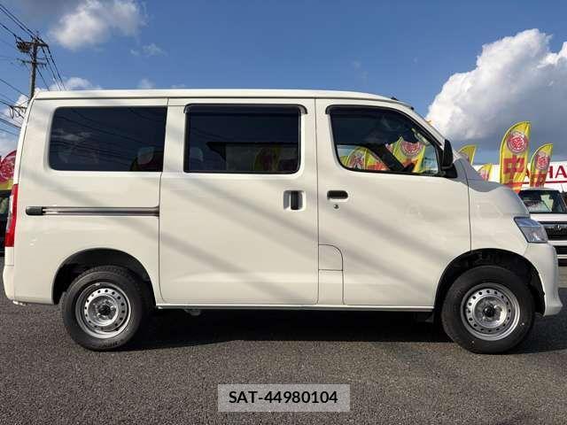 Toyota TOWNACE VAN 2025-11 2355119-3