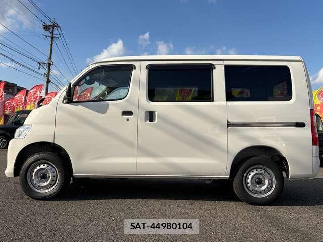 Toyota TOWNACE VAN 2025-11 2355119-4