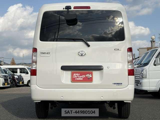 Toyota TOWNACE VAN 2025-11 2355119-6