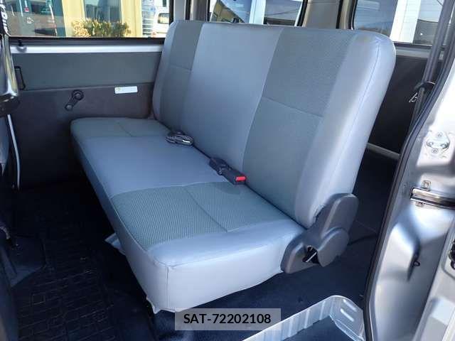 Toyota TOWNACE VAN 2022-07 3068748-23