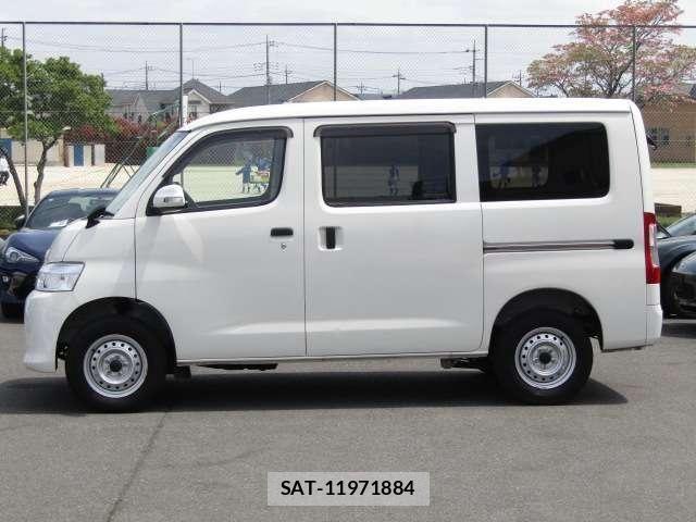 Toyota TOWNACE VAN 2021-02 6615275-13