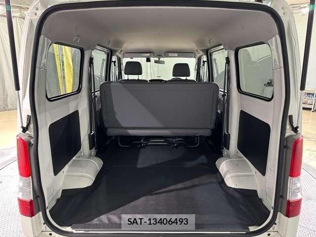 Toyota TOWNACE VAN 2018-04 7226181-18
