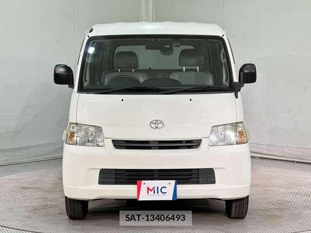 Toyota TOWNACE VAN 2018-04 7226181-2