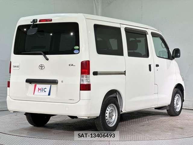 Toyota TOWNACE VAN 2018-04 7226181-4
