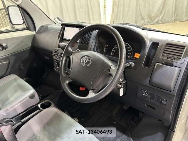 Toyota TOWNACE VAN 2018-04 7226181-8