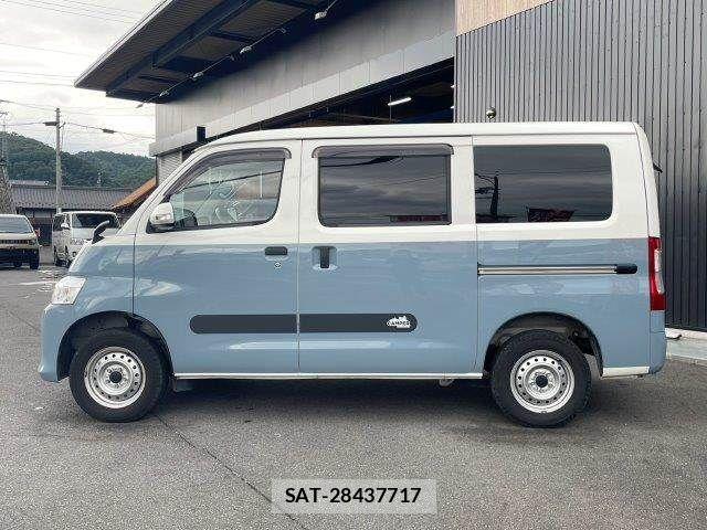 Toyota TOWNACE VAN 2021-05 7330686-23