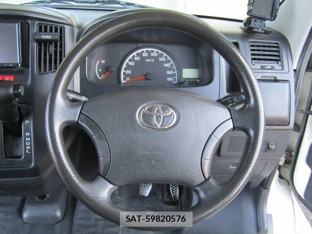 Toyota TOWNACE VAN 2012-08 7394529-11