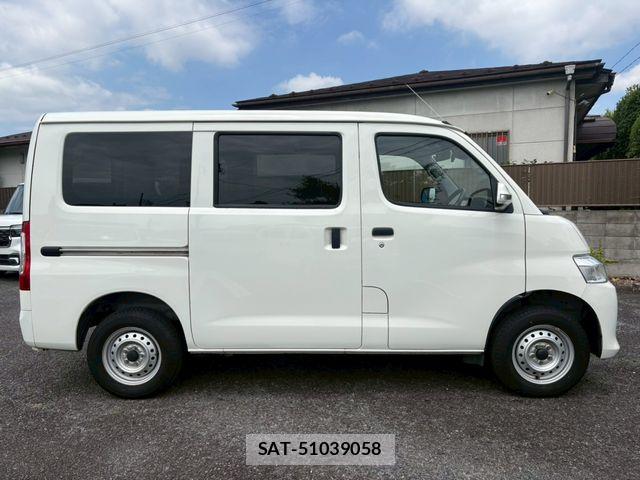 Toyota TOWNACE VAN 2022-06 7458437-6