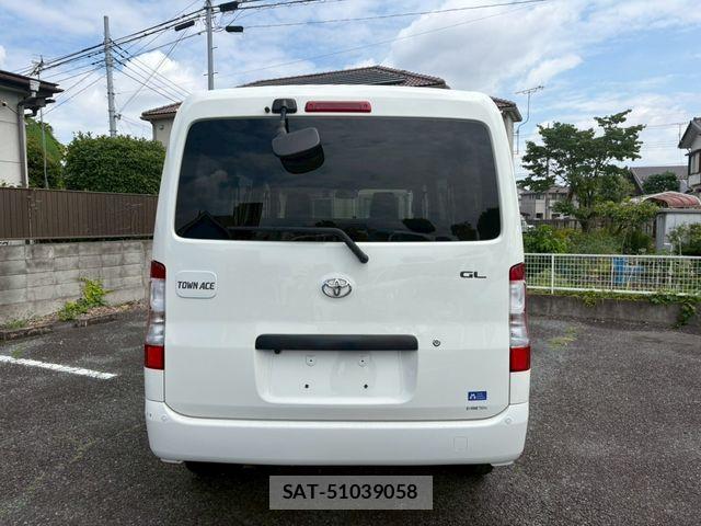 Toyota TOWNACE VAN 2022-06 7458437-8