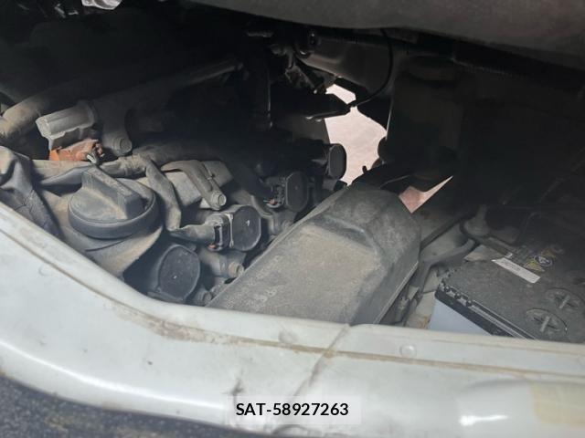 Toyota TOWNACE VAN 2012-10 7729904-17