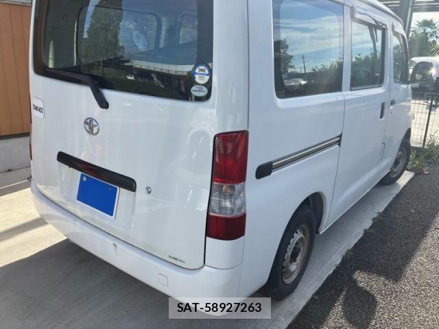 Toyota TOWNACE VAN 2012-10 7729904-3