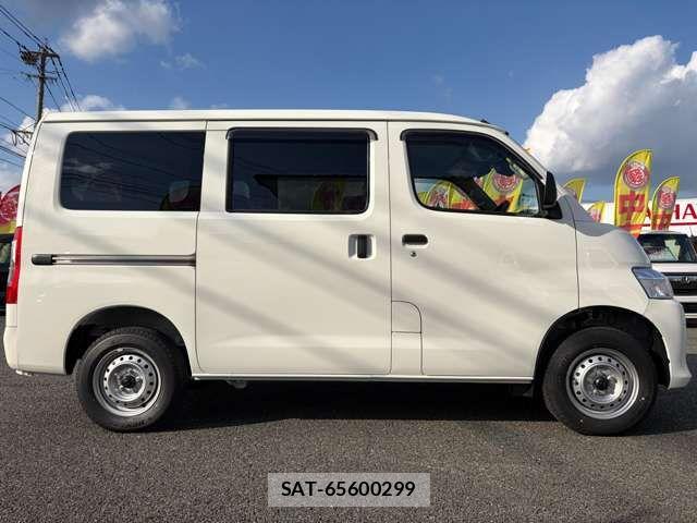 Toyota TOWNACE VAN 2026-06 7729889-4