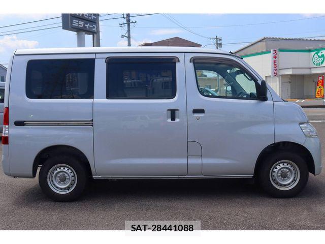 Toyota TOWNACE VAN 2019-11 7880071-5