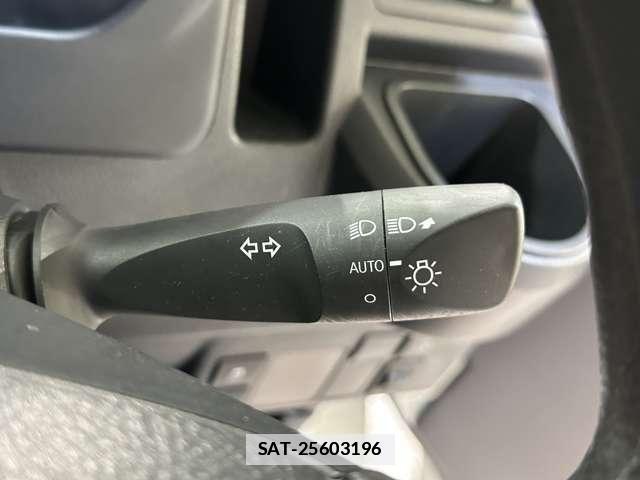 Toyota TOWNACE VAN 2021-05 7981354-11