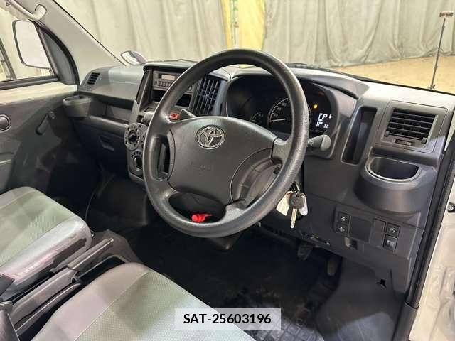 Toyota TOWNACE VAN 2021-05 7981354-8
