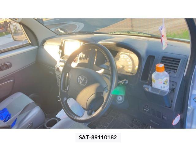 Toyota TOWNACE VAN 2018-11 8038784-9