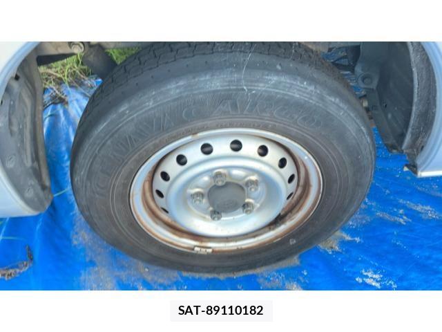 Toyota TOWNACE VAN 2018-11 8038784-6