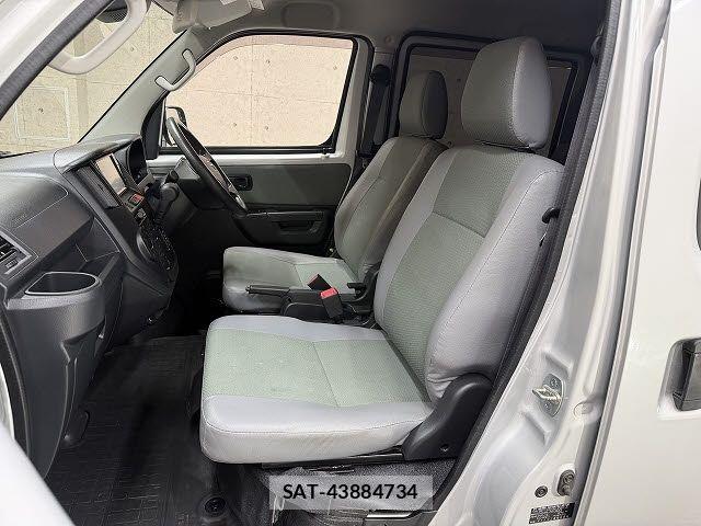 Toyota TOWNACE VAN 2022-06 8038783-8