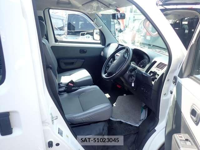 Toyota TOWNACE VAN 2018-12 8102314-12