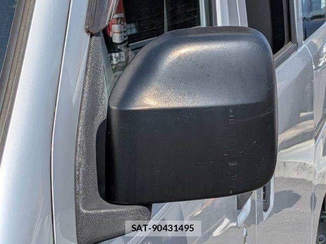 Toyota TOWNACE VAN 2015-11 8132703-20