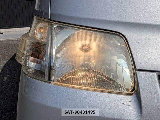 Toyota TOWNACE VAN 2015-11 8132703-25