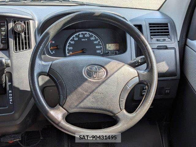 Toyota TOWNACE VAN 2015-11 8132703-8