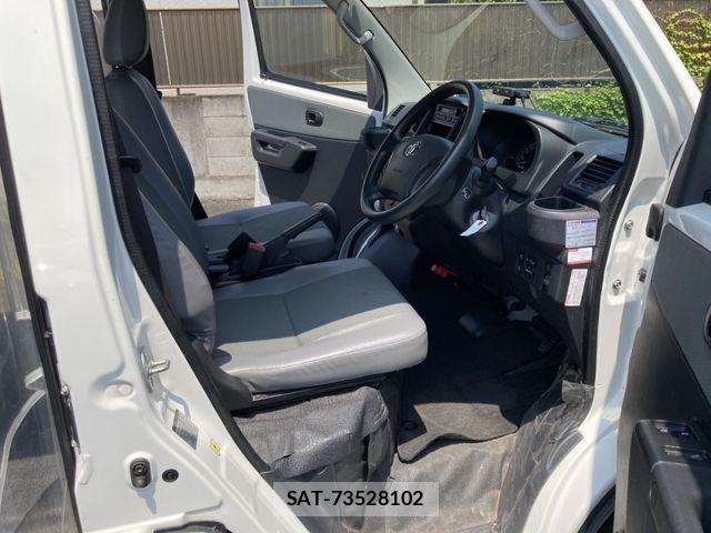 Toyota TOWNACE VAN 2022-06 8159400-13