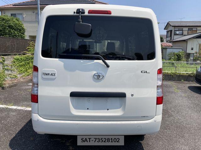 Toyota TOWNACE VAN 2022-06 8159400-6