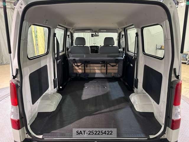 Toyota TOWNACE VAN 2020-04 8210691-19