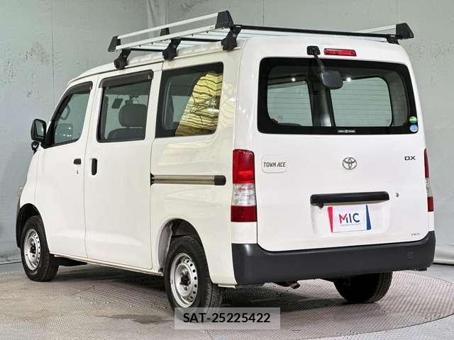 Toyota TOWNACE VAN 2020-04 8210691-6