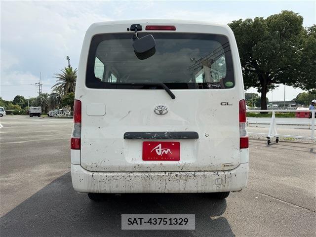 Toyota TOWNACE VAN 2013-10 8210693-6