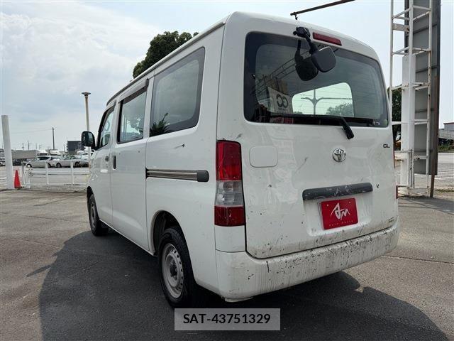 Toyota TOWNACE VAN 2013-10 8210693-7