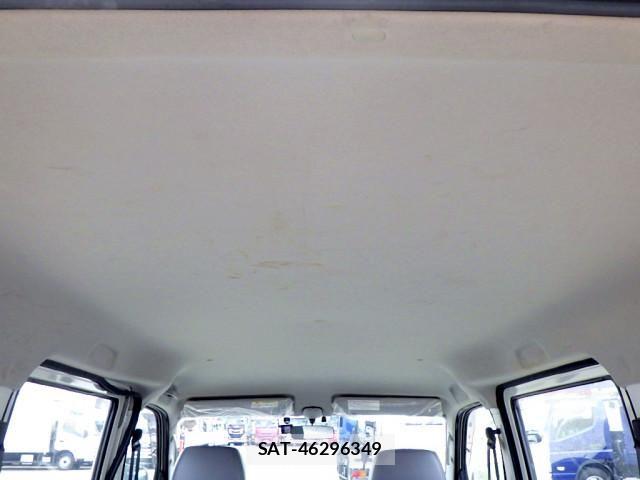 Toyota TOWNACE VAN 2019-02 8232170-11