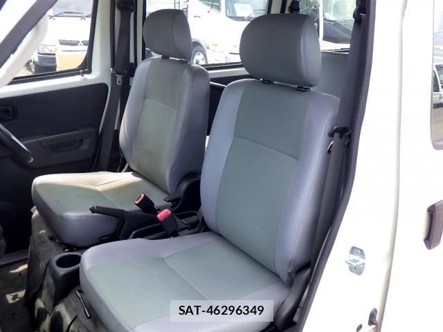 Toyota TOWNACE VAN 2019-02 8232170-12