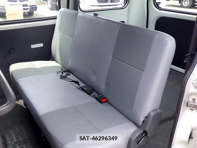 Toyota TOWNACE VAN 2019-02 8232170-13