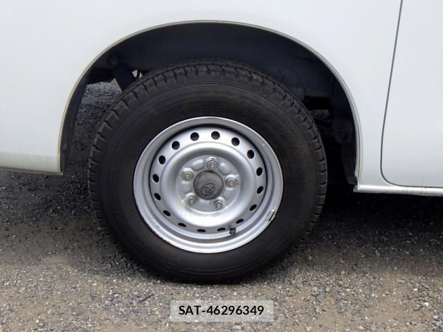Toyota TOWNACE VAN 2019-02 8232170-23