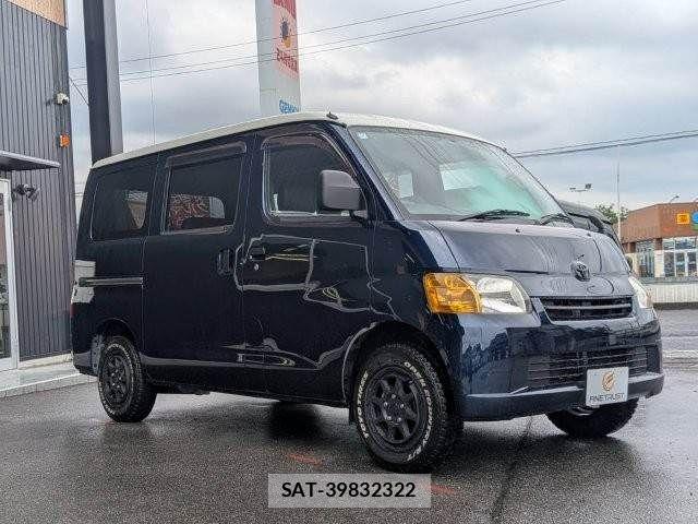 Toyota TOWNACE VAN 2018-03 8246955-14
