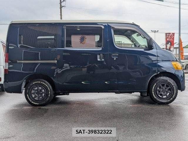 Toyota TOWNACE VAN 2018-03 8246955-15