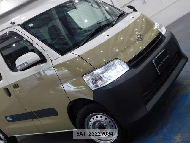Toyota TOWNACE VAN 2022-01 8317678-2