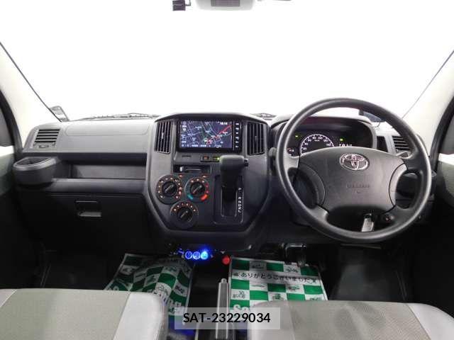 Toyota TOWNACE VAN 2022-01 8317678-3
