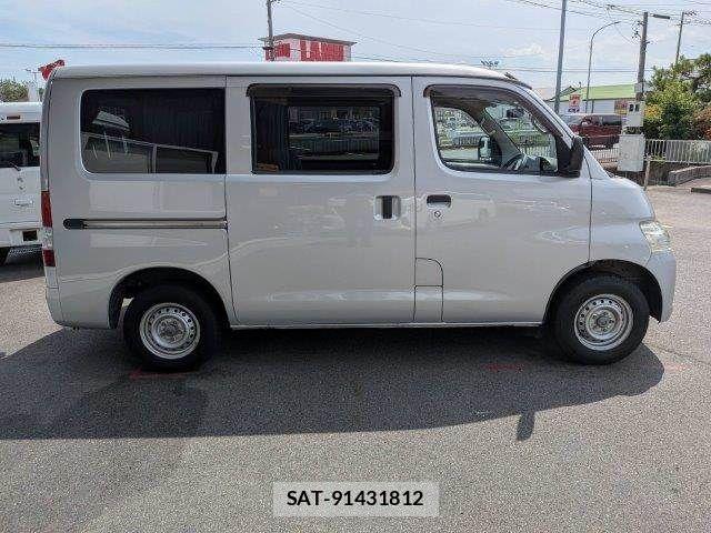 Toyota TOWNACE VAN 2018-11 8317687-14